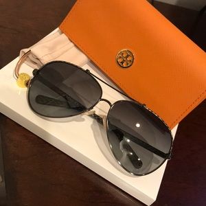 Tory Burch Aviator Sunglasses